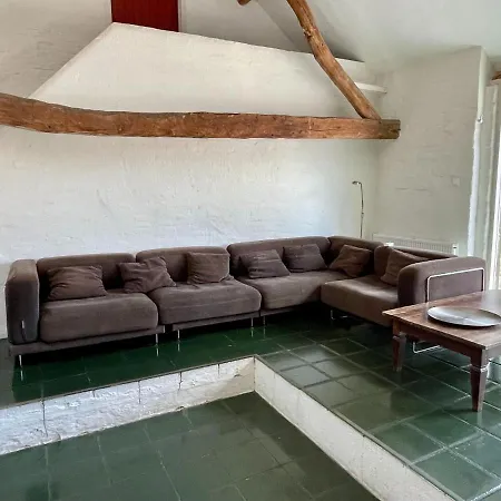 Spacious Near Forest In Stramproy De Horst