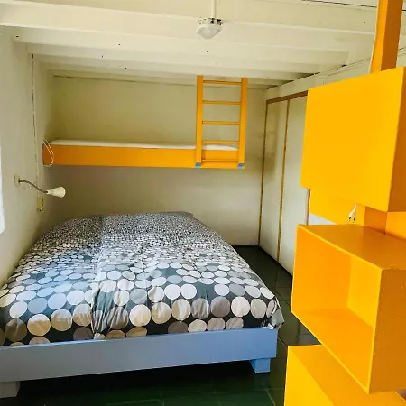Spacious Near Forest In Stramproy Holiday home *