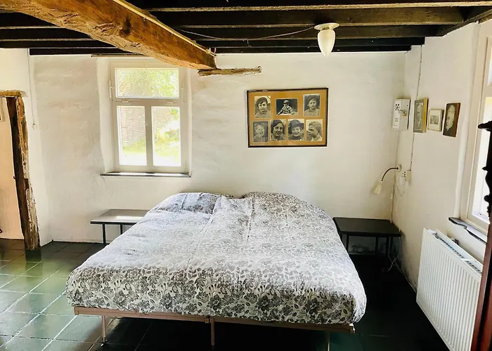 Feriehus In Stramproy Near Forest